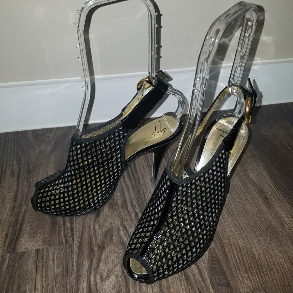 Giuseppe Zanotti Peep Toe Sandals